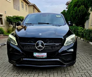 Mercedes-Benz GLE-Class 2016 Black