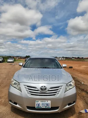 Toyota Camry 2009 Silver