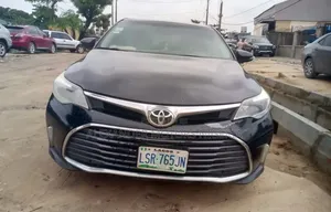 Toyota Avalon XLE Premium Sedan FWD (3.5L 6cyl 6A) 2013 Black