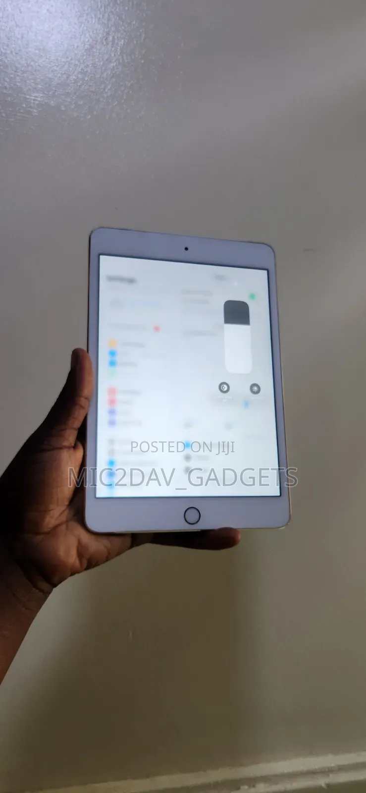 Apple iPad mini 4 128 GB