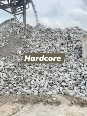 Quality Granite Chippings & Crushed Stones – Bulk Supply & Site
