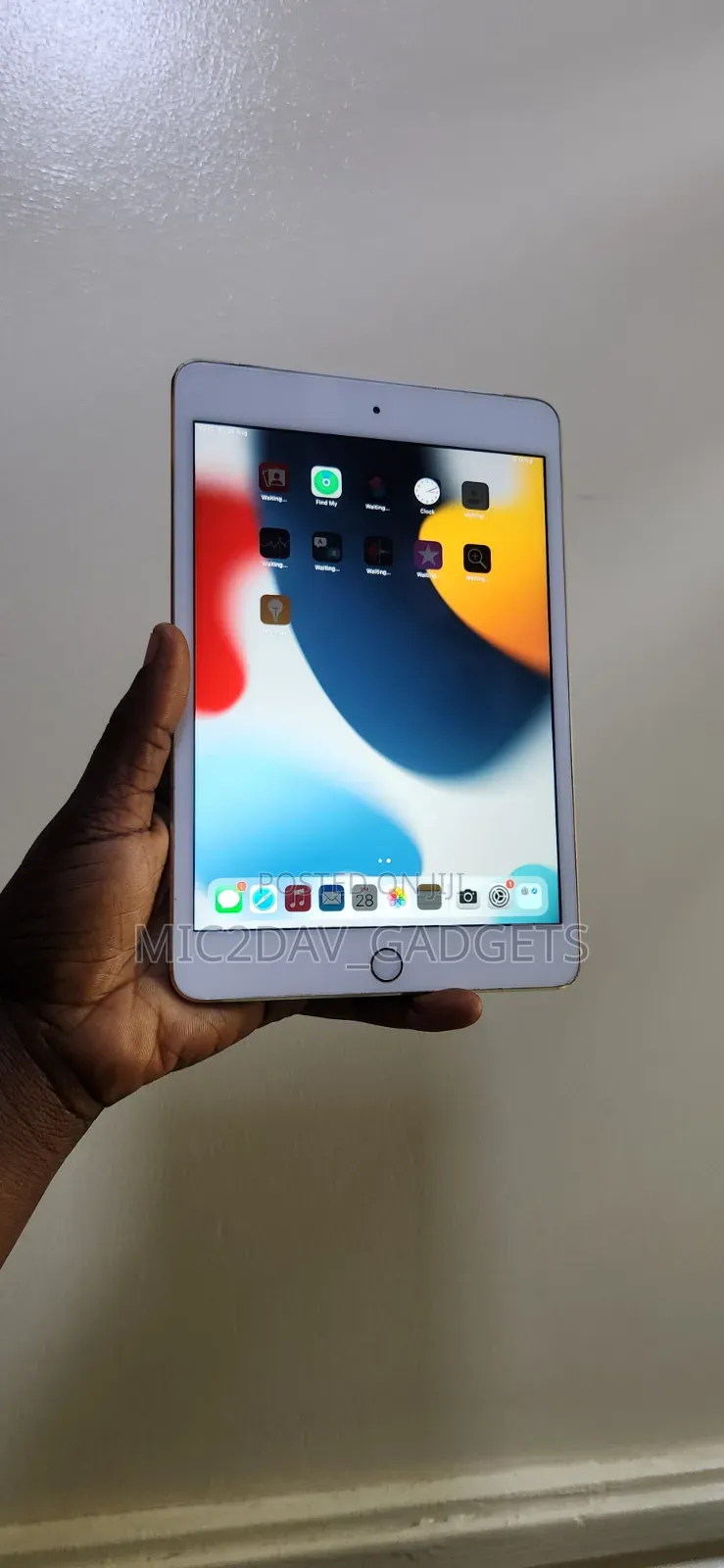 Apple iPad mini 4 128 GB