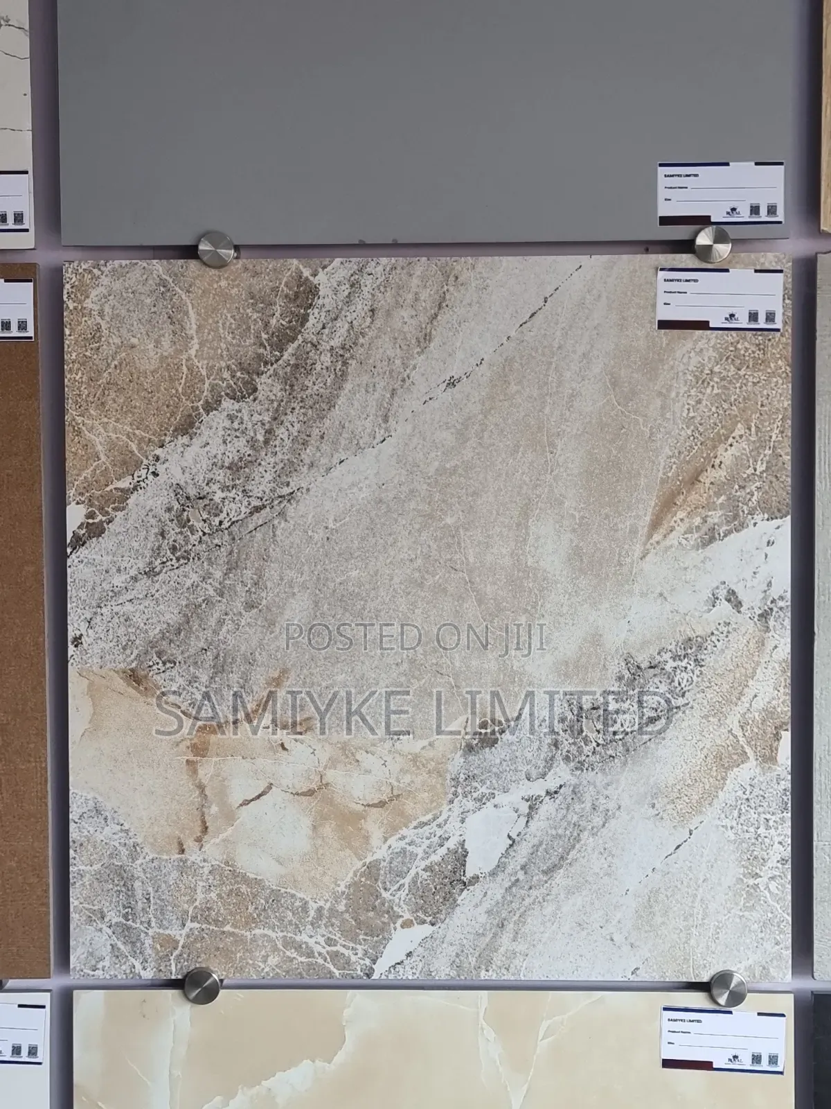 Royal Super Matt (60x60)