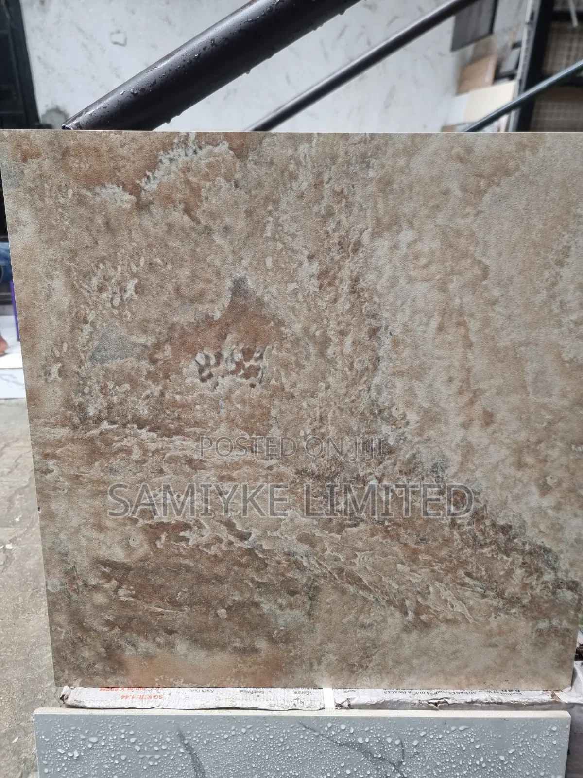 Royal Super Matt (60x60)