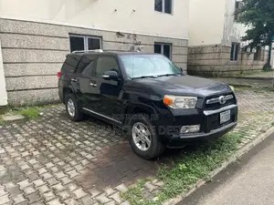 Toyota 4-Runner 2011 Black