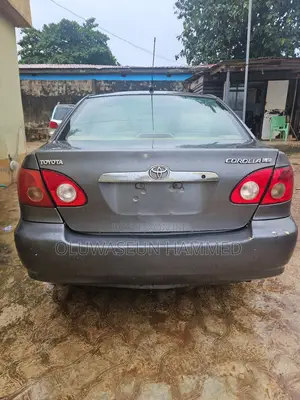 Toyota Corolla 2006 Gray