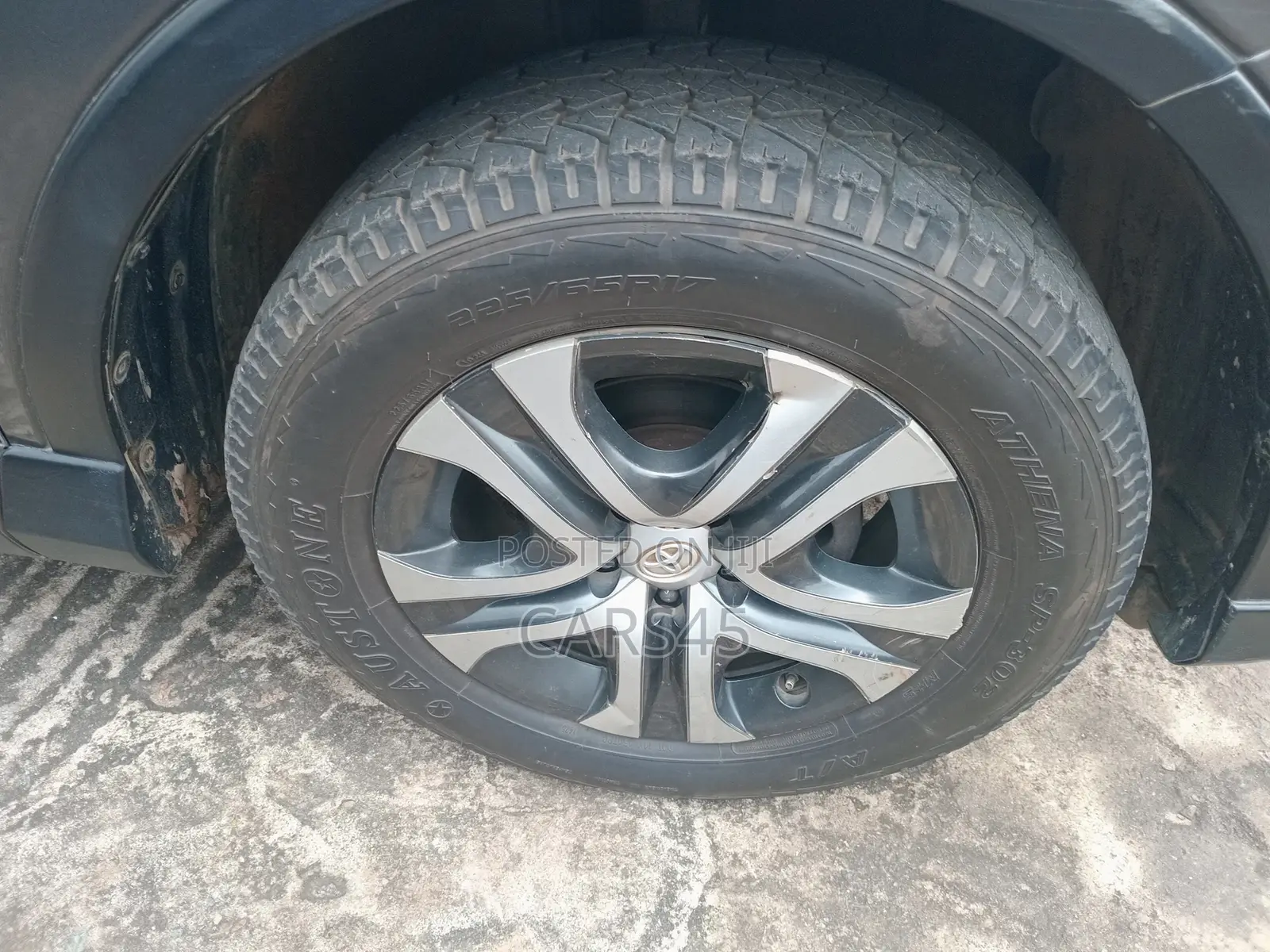 Toyota RAV4 2017 Gray