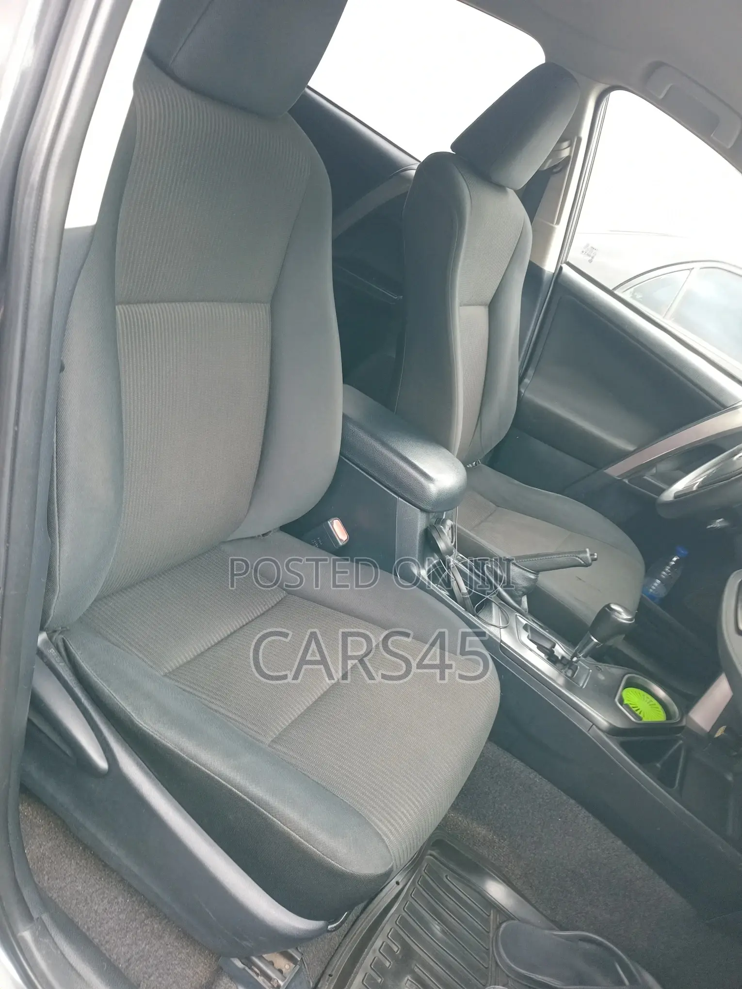 Toyota RAV4 2017 Gray