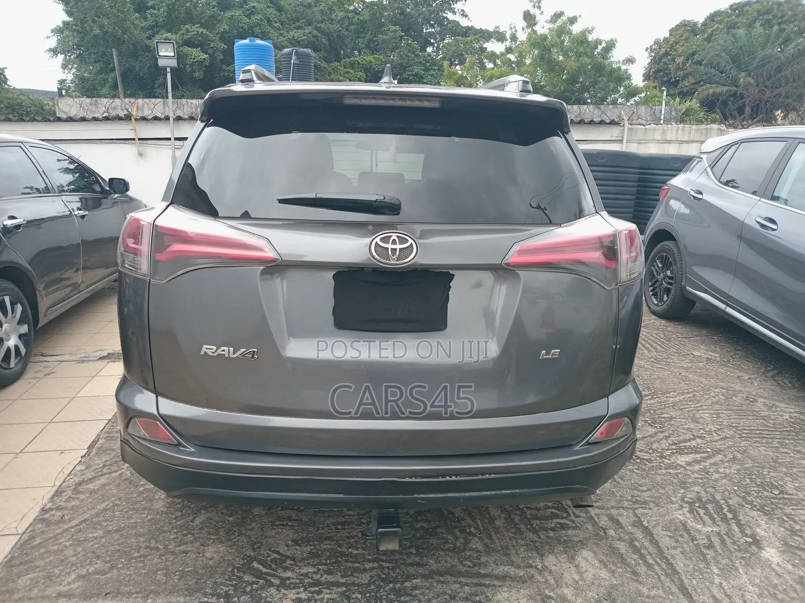 Toyota RAV4 2017 Gray