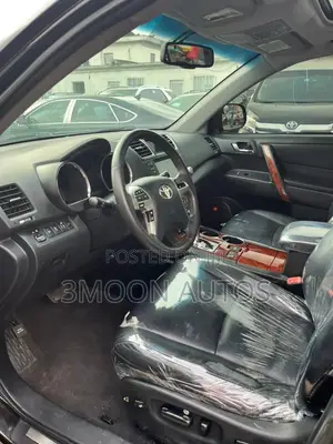 Toyota Highlander Limited 2012 Black