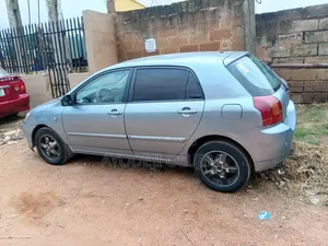 Toyota Corolla 2004 Silver