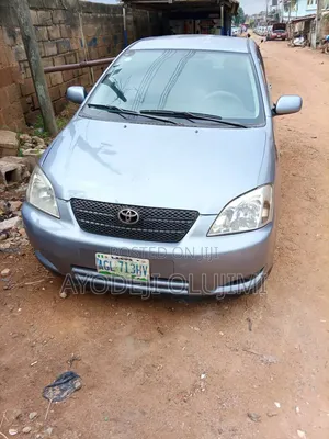 Toyota Corolla 2004 Silver