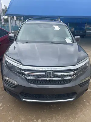 Honda Pilot Touring FWD 2018 Gray