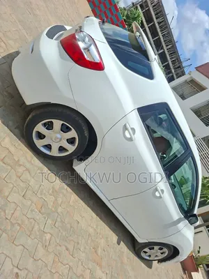Toyota Matrix 2009 White