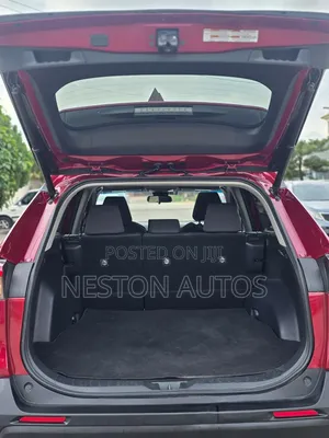 Toyota RAV4 XLE Premium AWD 2020 Red