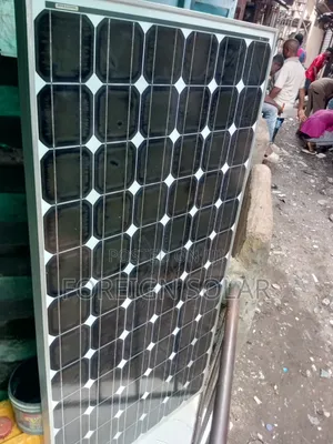 300watts Canadian Solar Panel