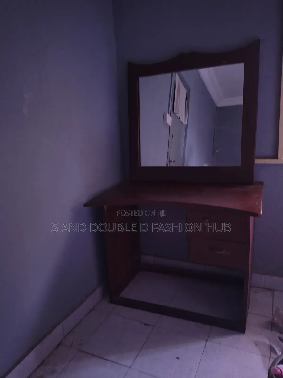 Dressing Mirror