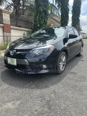 Toyota Corolla LE Premium 4dr Sedan (1.8L 4cyl CVT) 2015 Black