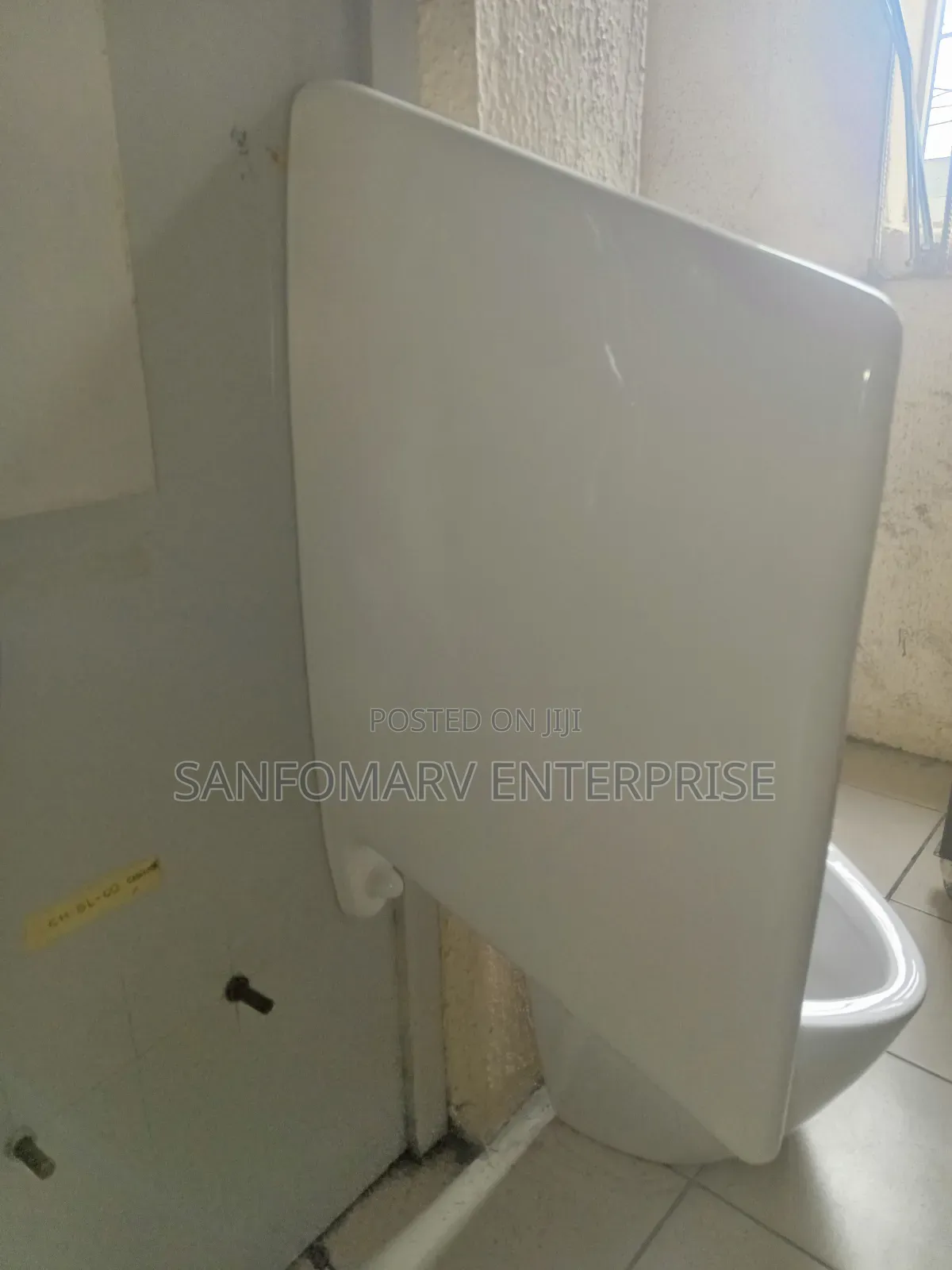 Urinal Divider