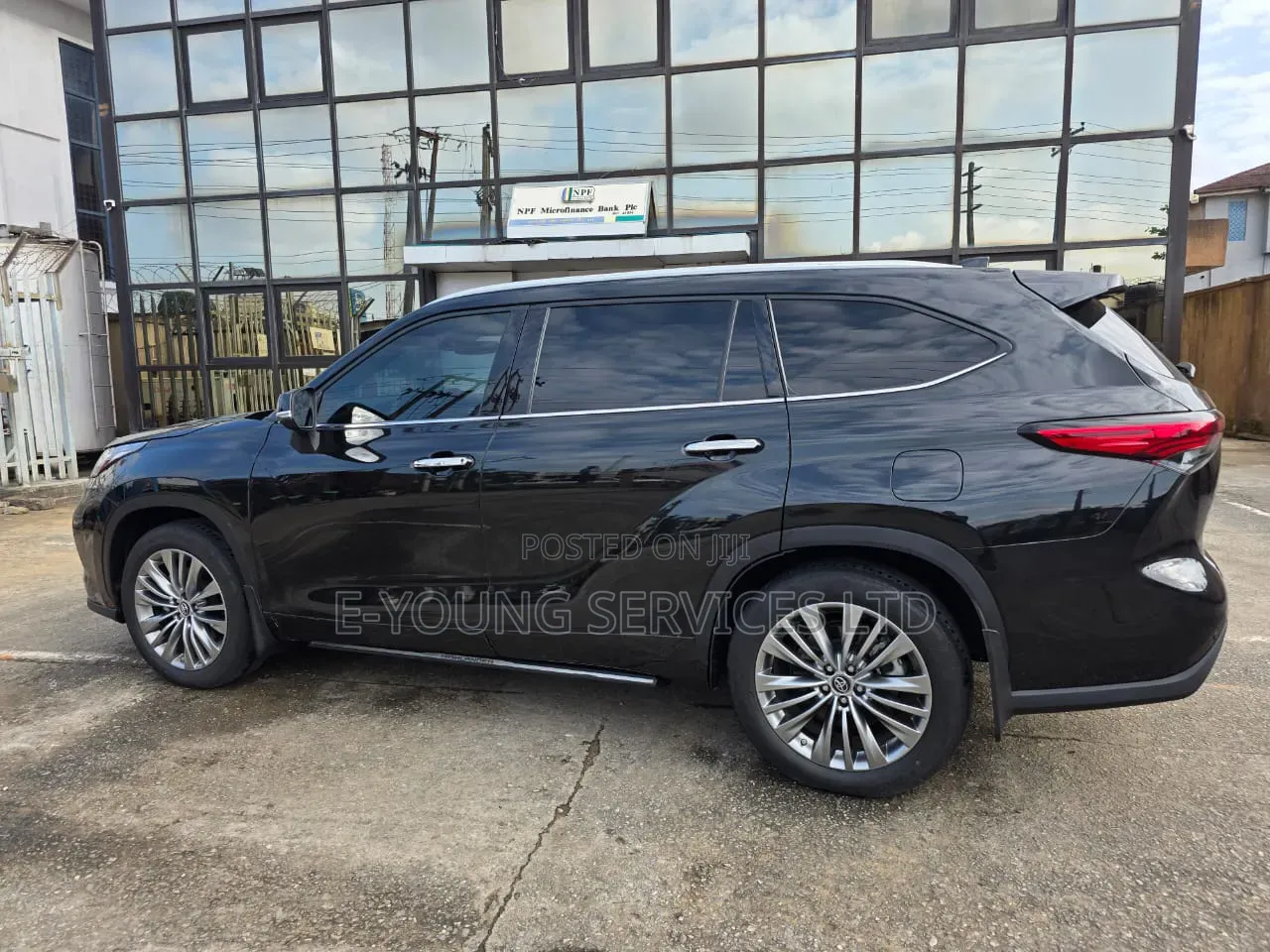 Toyota Highlander 2023 Black