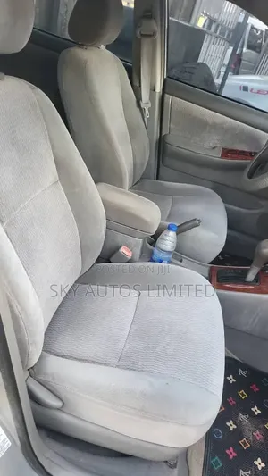 Toyota Corolla 2006 Silver