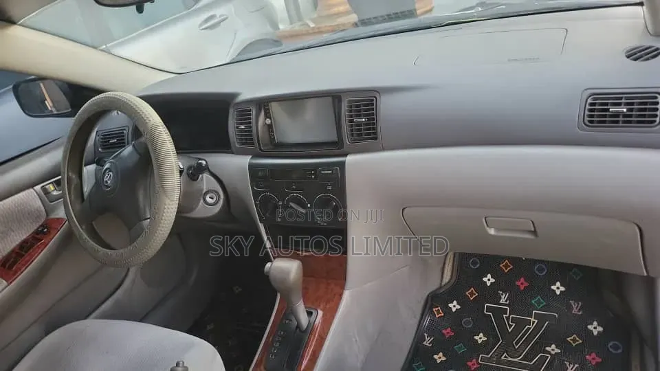 Toyota Corolla 2006 Silver