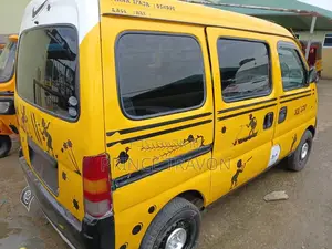 Suzuki APV Minibus 2016 Yellow