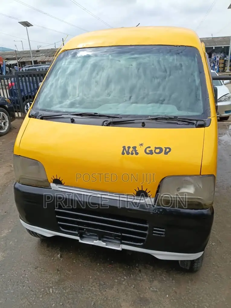 Suzuki APV Minibus 2016 Yellow