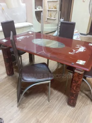 Neat Marble Dinning Set