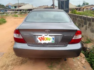 Toyota Camry 2003 Gray