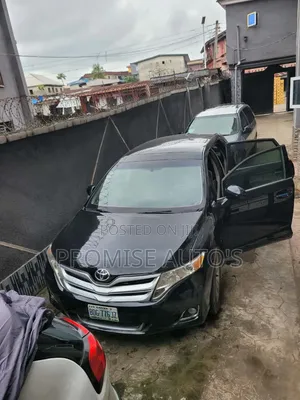 Toyota Venza 2011 Black