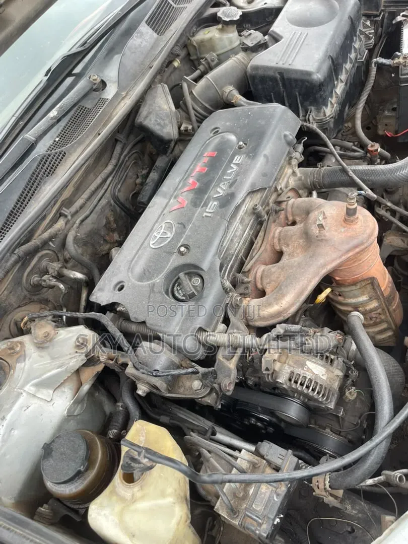 Toyota Camry 2004 Silver