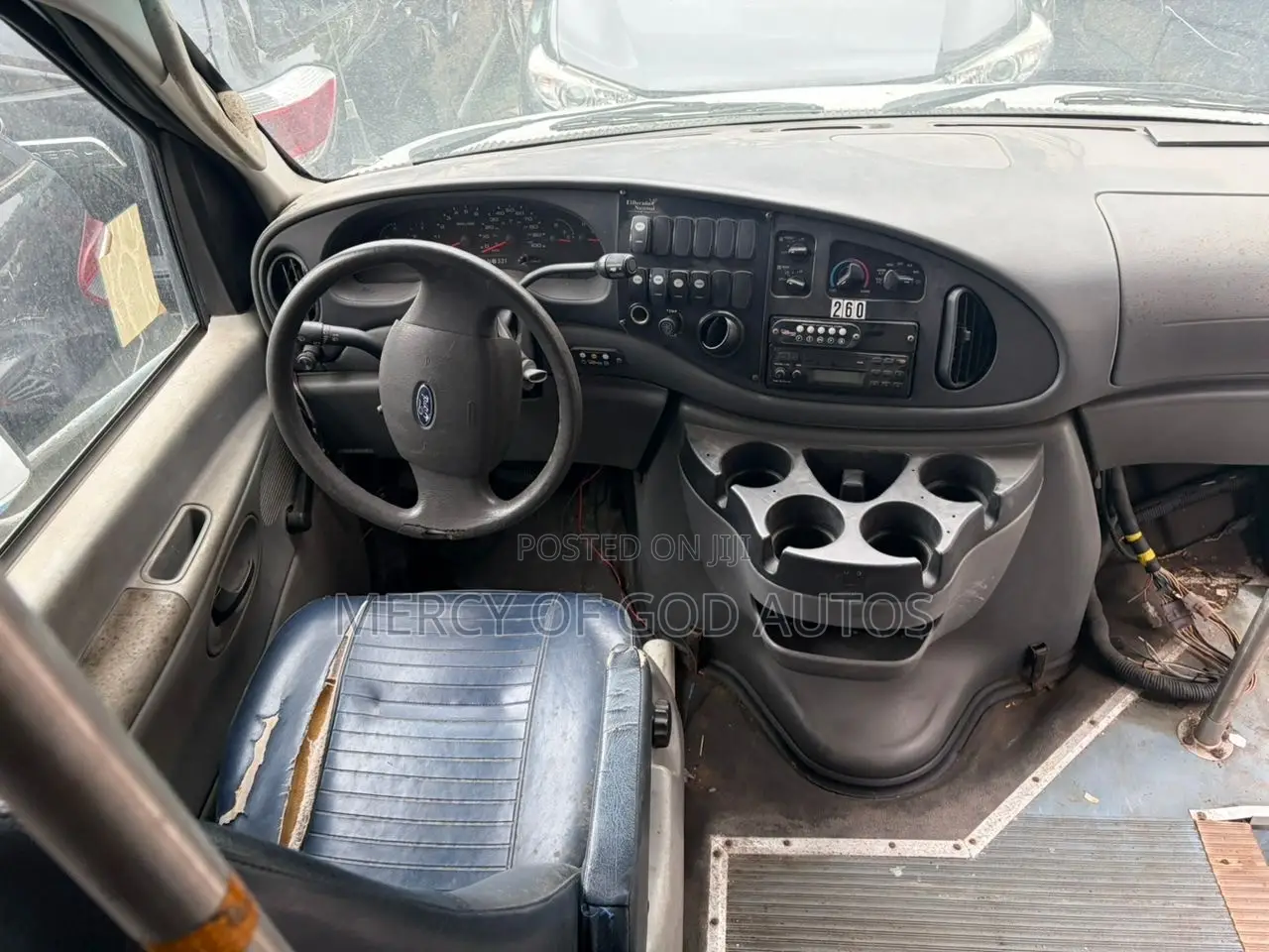 Ford E350 2007 White