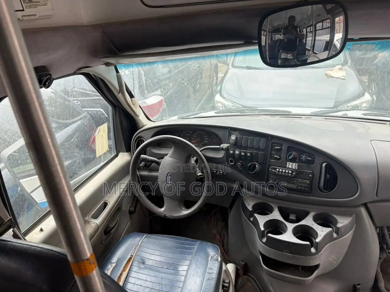 Ford E350 2007 White