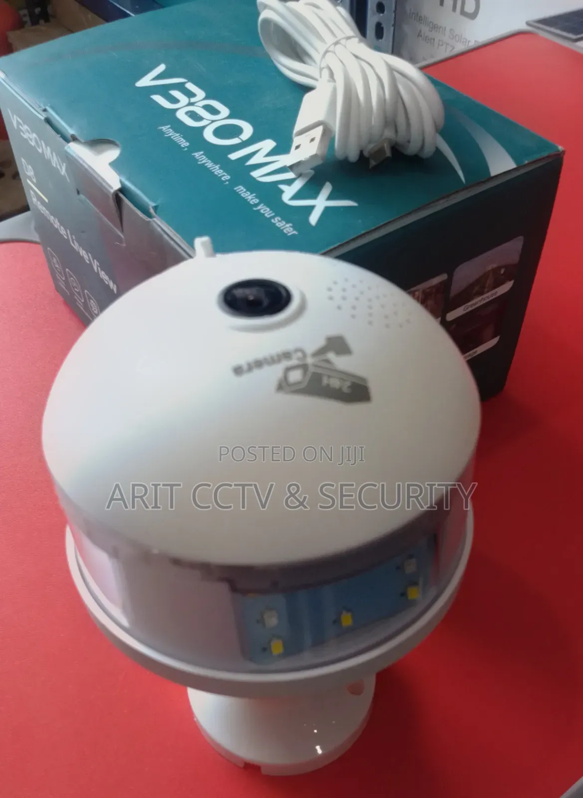 D8 Wi-Fi Bulb Camera