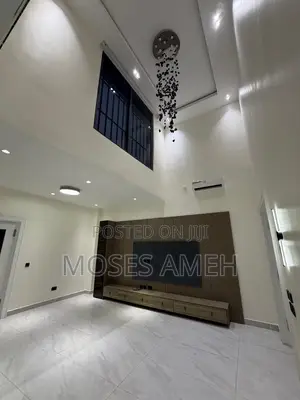 3bdrm Apartment in Guzape District for sale