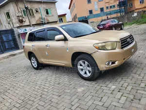 Toyota Highlander 2009 Gold