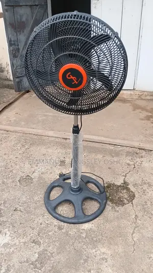 Fairly Used SL 26-Inches Industrial Standing Fan
