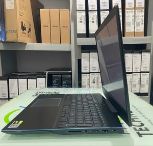 Laptop Dell G3 15 3500 16GB Intel Core i7 SSD 512GB