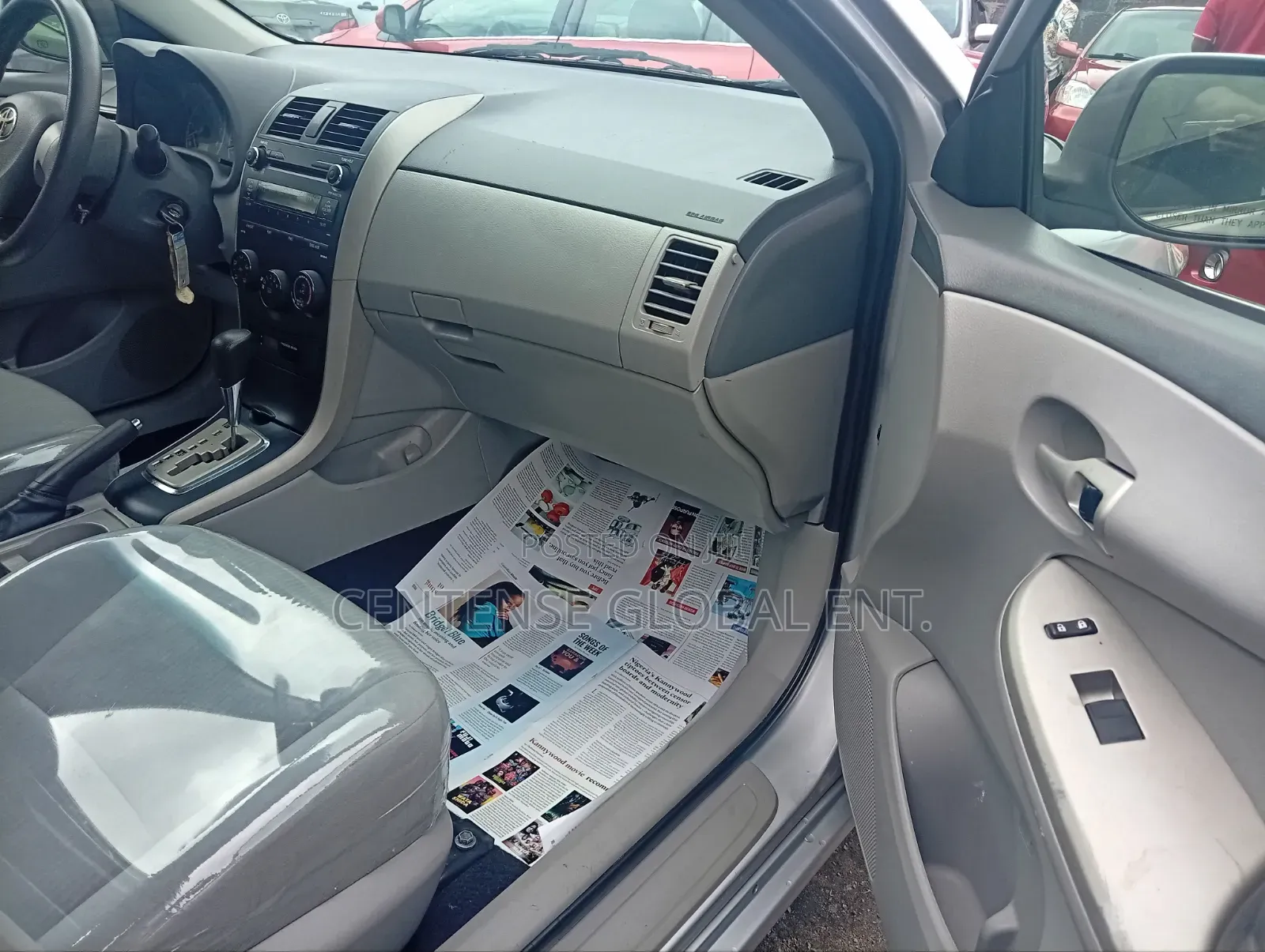 Toyota Corolla 2010 Silver