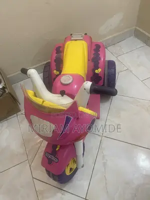 Motorcycle 2023 Pink
