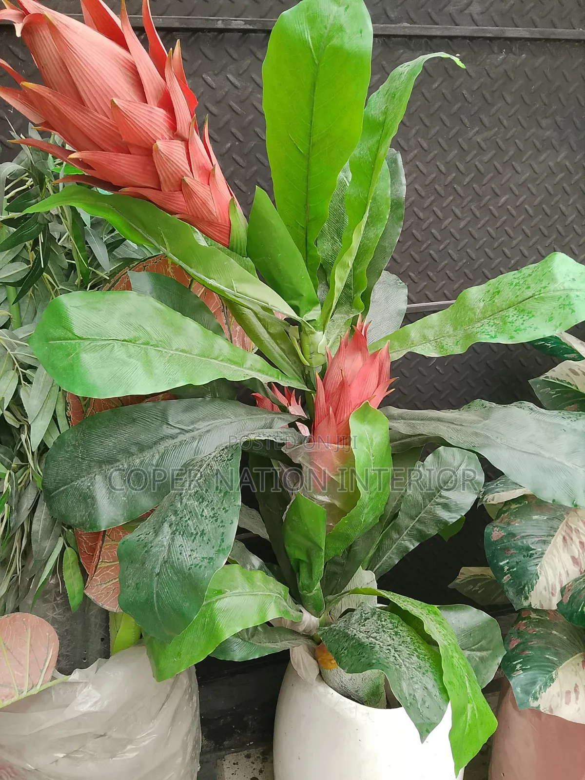 Artificial Flower and Vase Set. Original Quality 100%