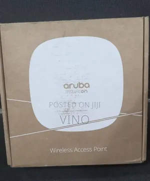 Aruba Instant on AP25 Wireless Access Point.