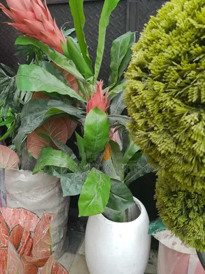 Artificial Flower and Vase Set. Original Quality 100%