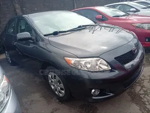 Toyota Corolla 2010 Gray