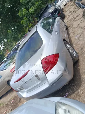Honda Accord 2.0 Comfort 2008 Gold