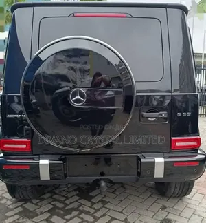 New Mercedes-Benz 200E 2013 Black