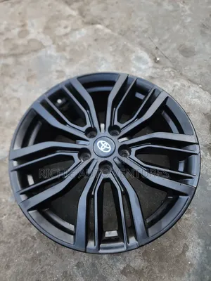 18inch Mattblack Rim Unique Design