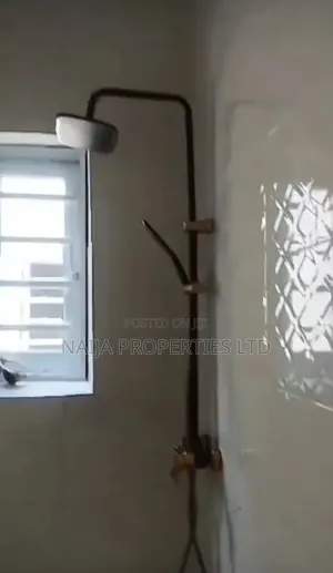 3bdrm Bungalow in Oribanwa, Awoyaya for rent