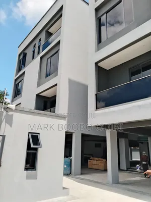2bdrm Block of Flats in Lekki Phase 1 for rent